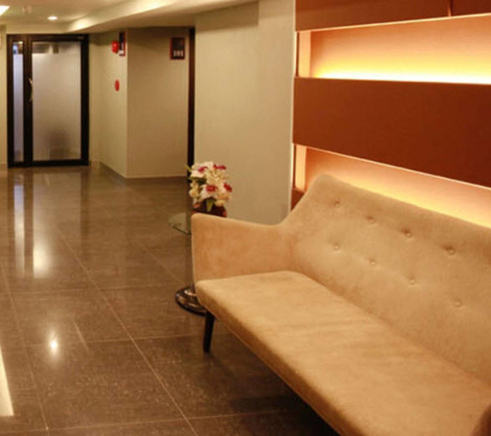 The Bangkok Major Suite Banguecoque Exterior foto